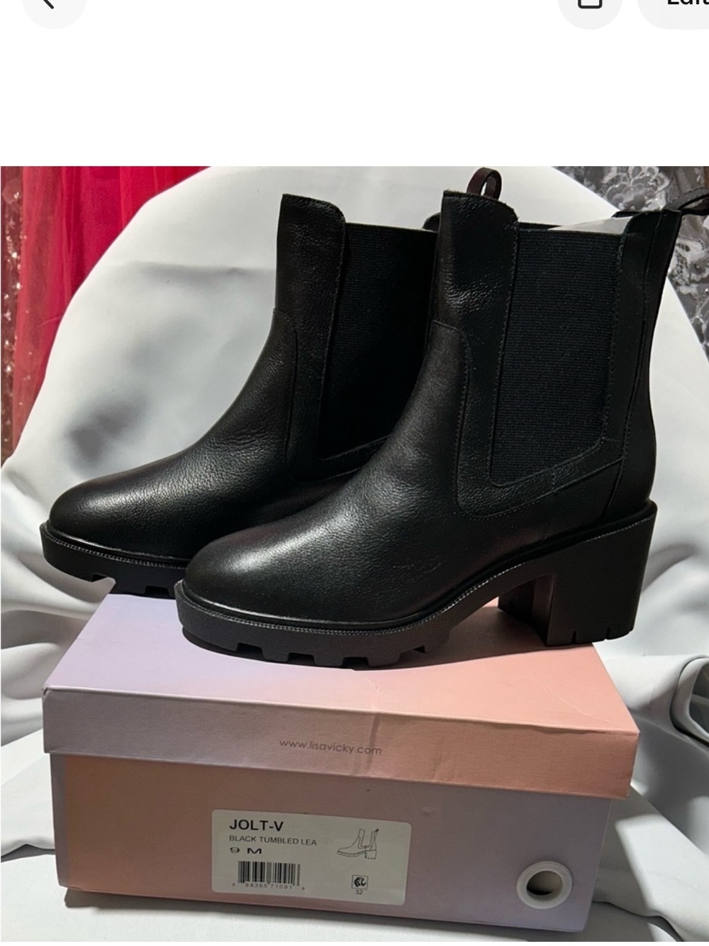 Lisa Vicky Jolt-V Boots